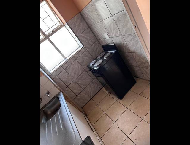 3 BEDROOM APARTMENT FOR SALE IN SUNNYSIDE